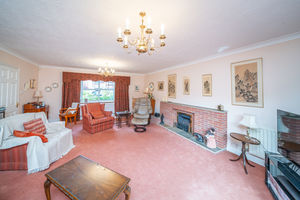 LOUNGE- click for photo gallery